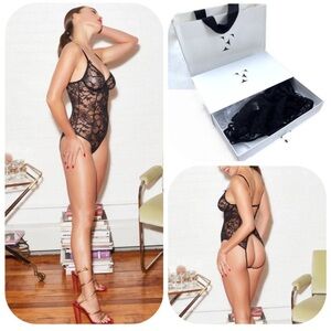 Fleur Du Mal Magnolia Sexy Lace Ouvert Bodysuit